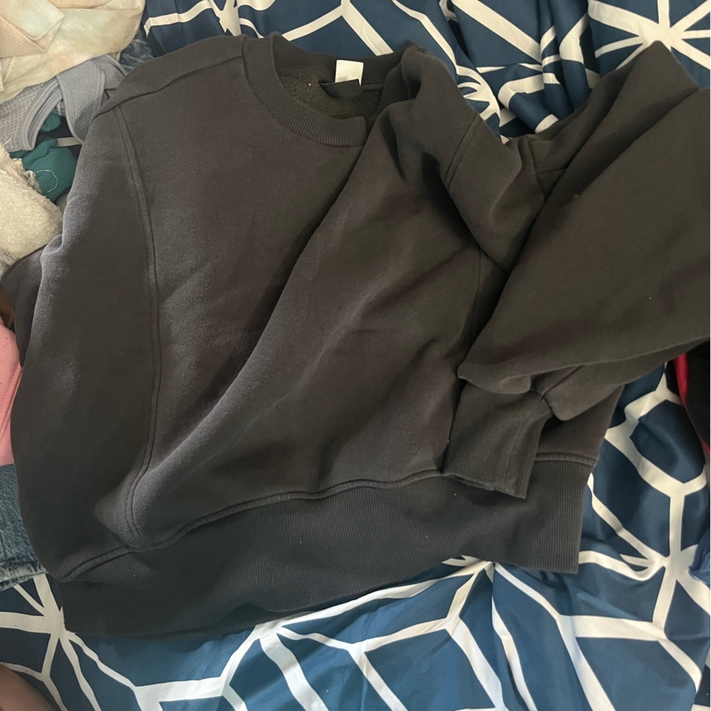H&M